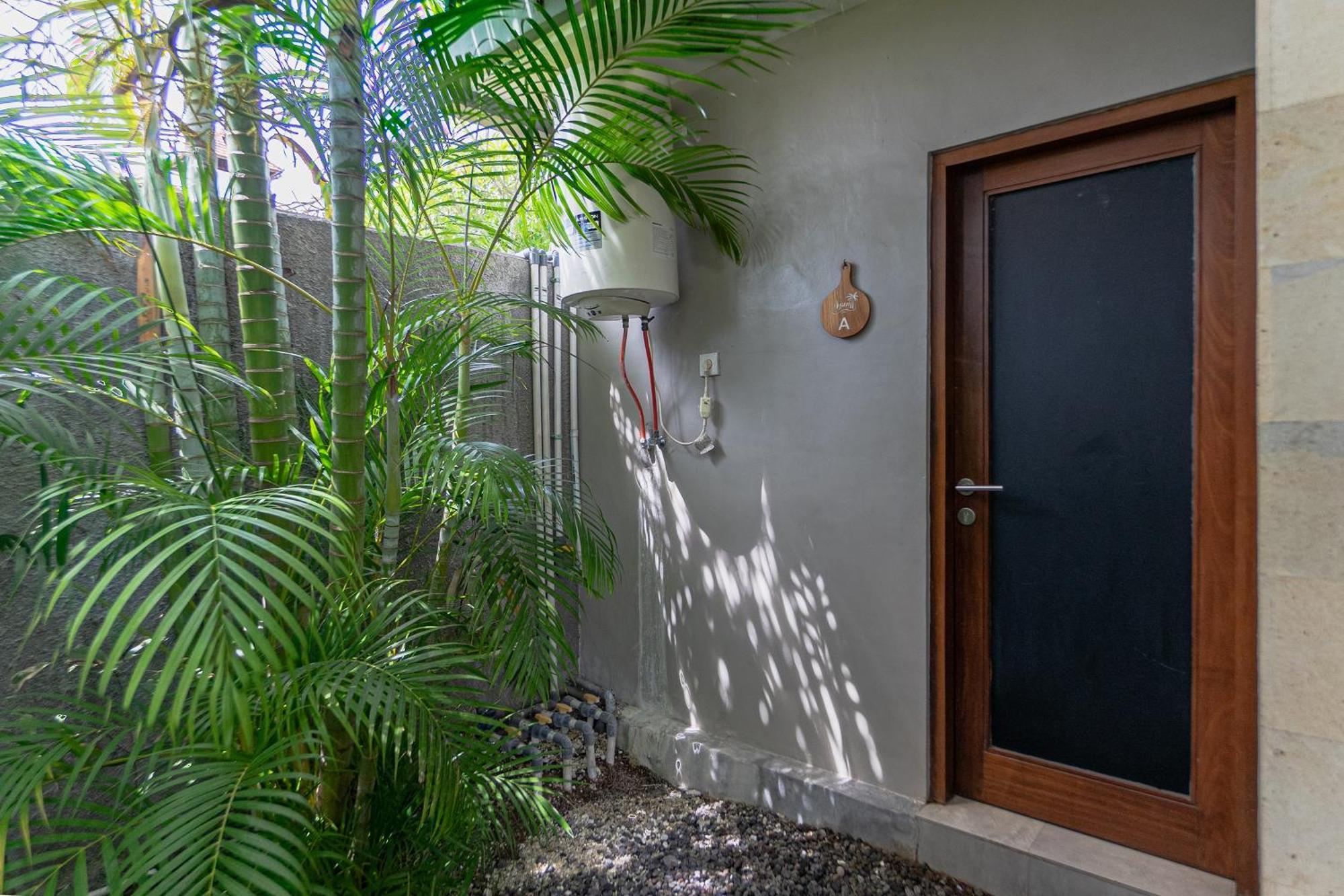 Ayuna Suites Canggu Bagian luar foto